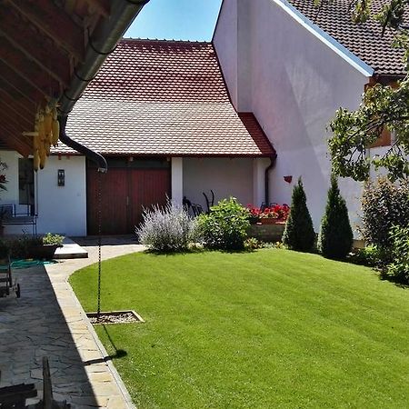 Slovacka Chalupa Strážnice エクステリア 写真
